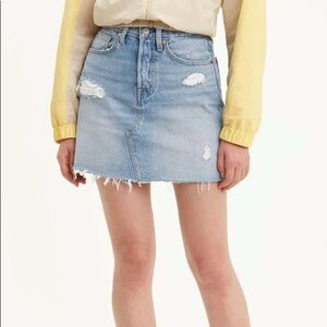 Levi’s Button Fly Raw Hem Distressed 100% Cotton Jean Denim Mini Skirt